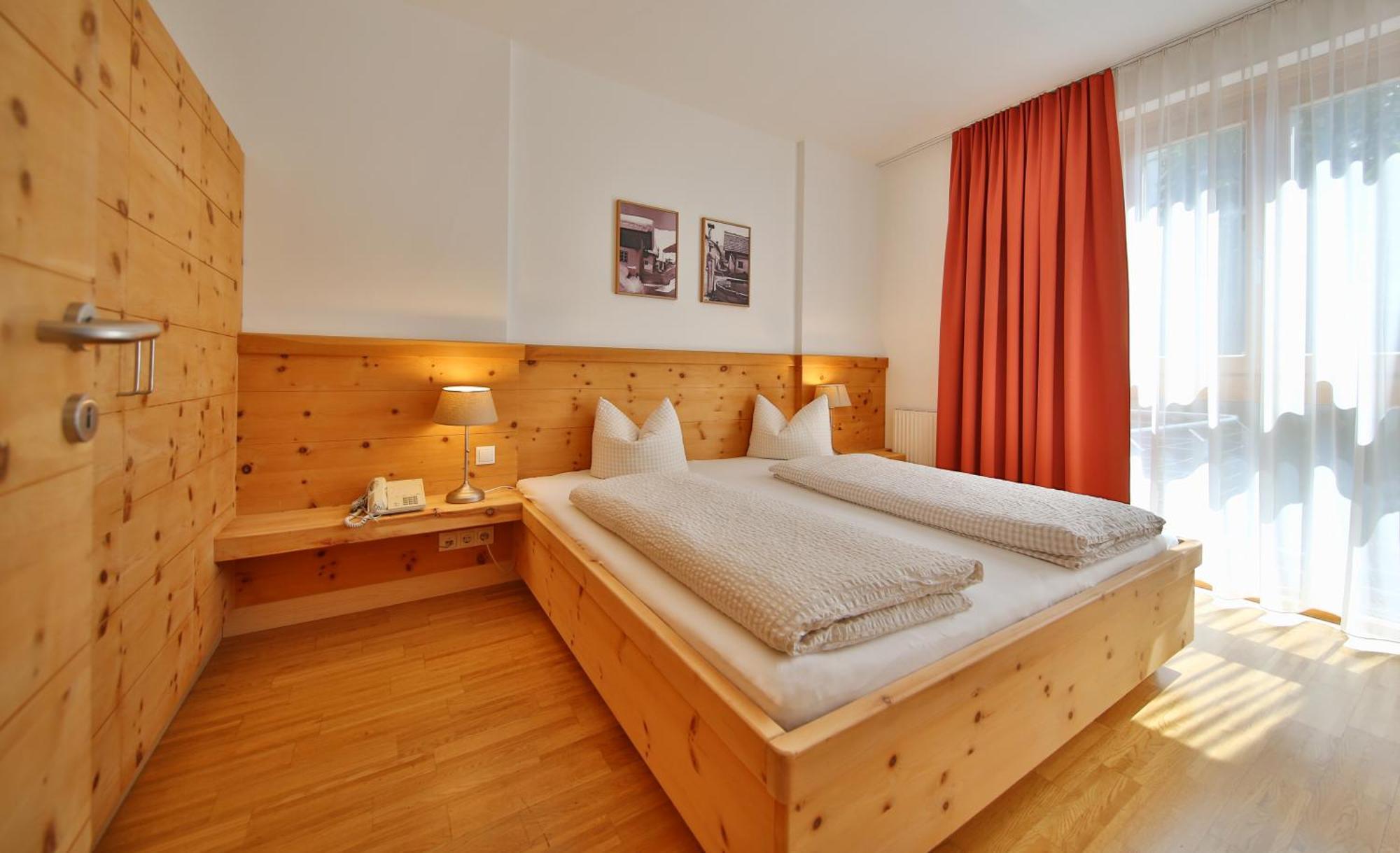 Hotel Pension Geiger Serfaus Kültér fotó